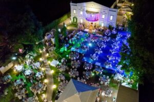 White Dinner Water Show 2024 Villa ReNoir 1