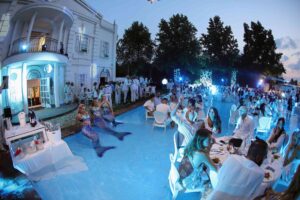 White Dinner Water Show 2024 Villa ReNoir 2